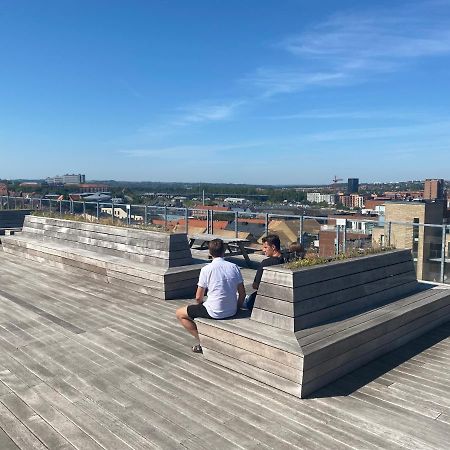 Modern Central Apt With Rooftop, Privat Balcony, & Free Parking,Next To Aarhus Attractions Exterior foto