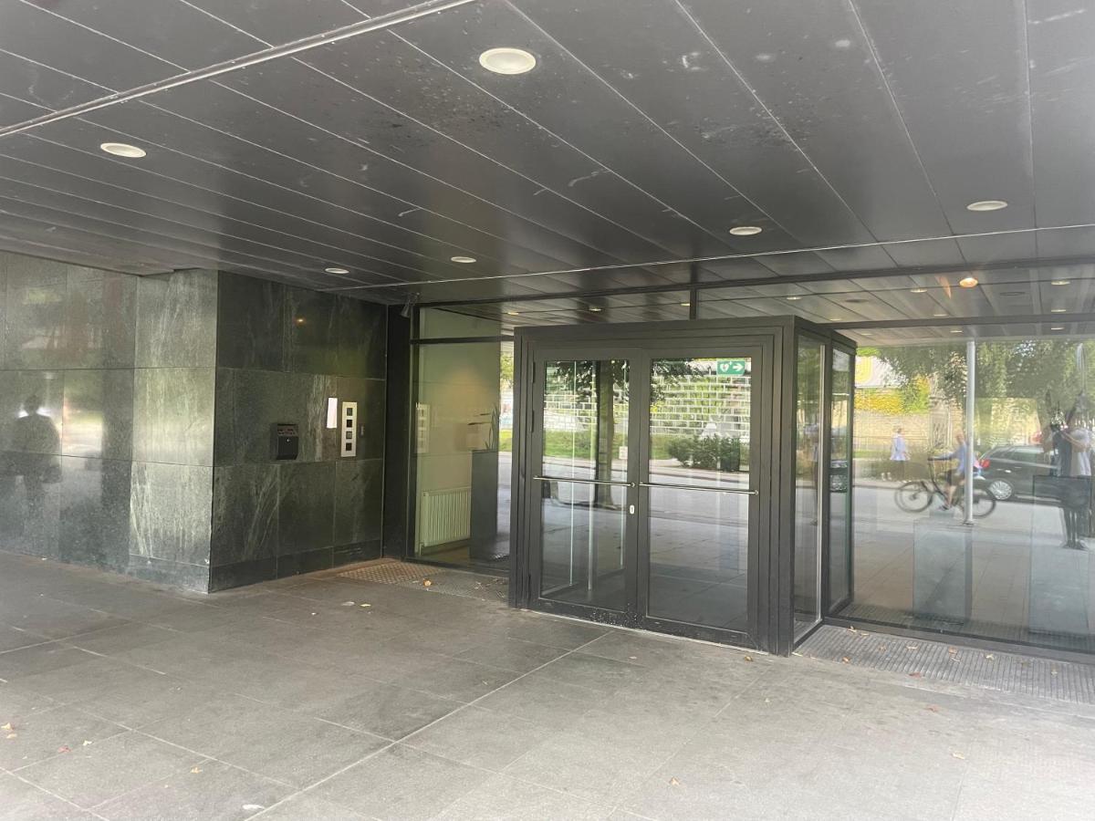 Modern Central Apt With Rooftop, Privat Balcony, & Free Parking,Next To Aarhus Attractions Exterior foto